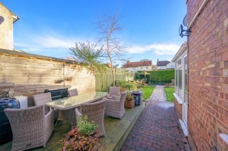 4 bedroom Detached house for sale in Sunningdale Drive, Skegness, PE25