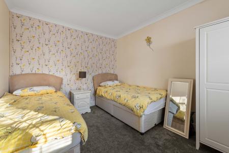 4 bedroom Detached house for sale in Sunningdale Drive, Skegness, PE25