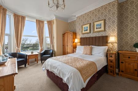 9 bedroom Guest House for sale in 28 South Parade, Skegness, PE25