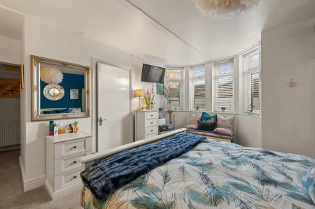 9 bedroom Guest House for sale in 28 South Parade, Skegness, PE25