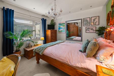 9 bedroom Guest House for sale in 28 South Parade, Skegness, PE25