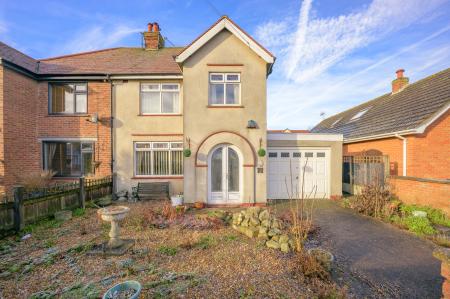 3 bedroom Semi-detached house for sale in Hoylake Drive, Skegness, PE25