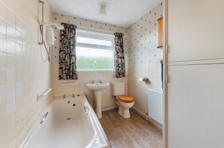 3 bedroom Detached bungalow for sale in Gayton Close, Skegness, PE25