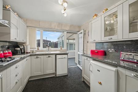 3 bedroom Detached bungalow for sale in Elizabeth Crescent, Ingoldmells, PE25