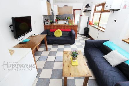 1 bedroom Property to let in City Road, Edgbaston, B16 - 8am - 8pm Viewings