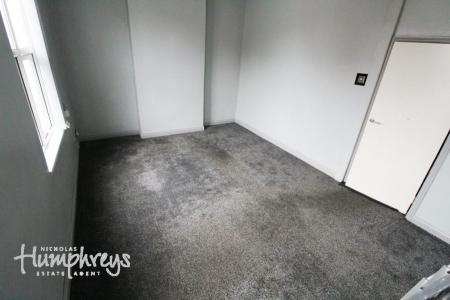 1 bedroom Property to let in Summerfield Crescent - B16