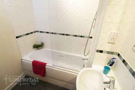 1 bedroom Property to let in The Orb, Jewellery Quarter, B1 - 8-8 Viewings