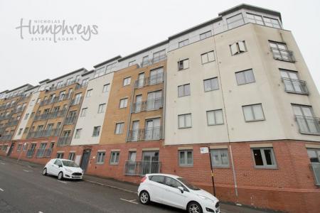 Citywalk, Irving St B1 - 8-8 Viewings
