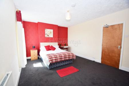 1 bedroom Property to let in Double Bedroom, Leslie Road, B16