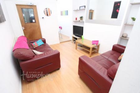 Harborne Park Rd, Harborne, B17 - 8am-8pm Viewings
