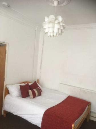 5 bedroom Property to let in Harold Road, Edgbaston B16 - 8-8 Viewings