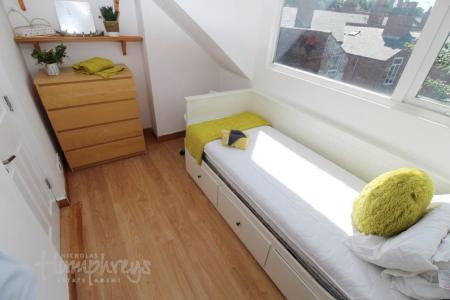 5 bedroom Property to let in Reservoir Road, Edgbaston B16 - 8-8 Viewings