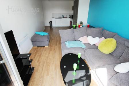 2 bedroom Property to let in Citywalk, Irving St B1 - 8-8 Viewings