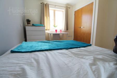 2 bedroom Property to let in Citywalk, Irving St B1 - 8-8 Viewings