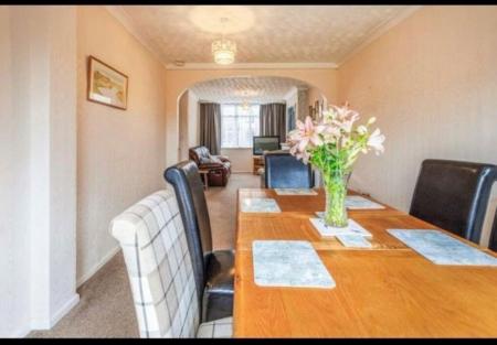 3 bedroom Property to let in Arch Road, Coventry CV2