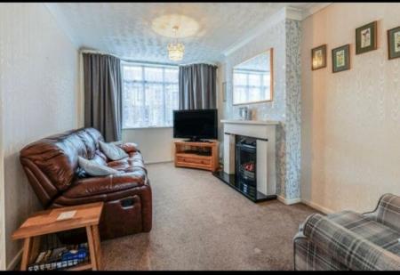 3 bedroom Property to let in Arch Road, Coventry CV2