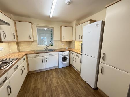2 bedroom Flat for sale in All Saints Road, Burton-On-Trent