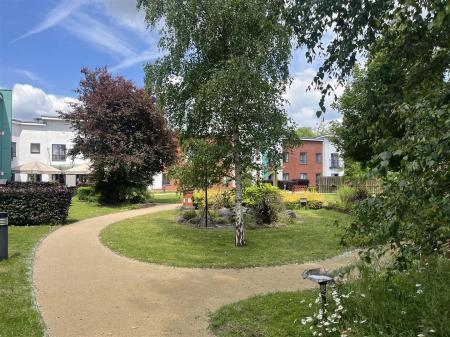 2 bedroom Apartment for sale in All Saints Road, Burton-On-Trent