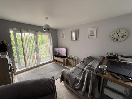 1 bedroom Apartment for sale in Saw Mill Way, Burton-On-Trent