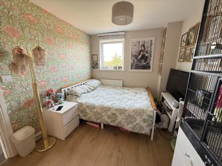 2 bedroom Apartment for sale in Curzon Street, Burton-On-Trent