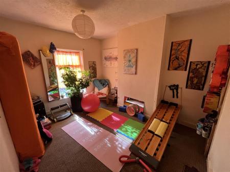 2 bedroom Terraced House for sale in Ordish Street, Burton-On-Trent