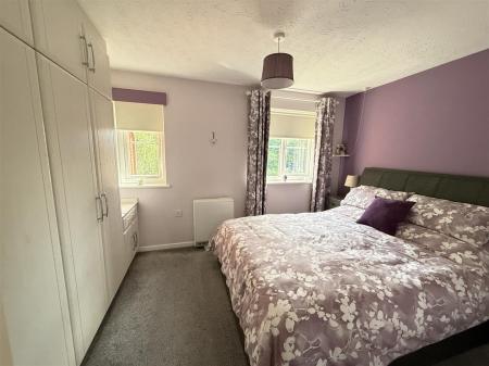 2 bedroom Terraced House for sale in Derwent Close, Burton-On-Trent
