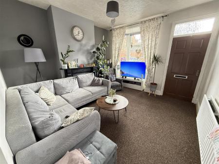 2 bedroom Terraced House for sale in Hunter Street, Burton-On-Trent