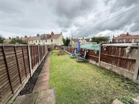 2 bedroom Terraced House for sale in Hunter Street, Burton-On-Trent