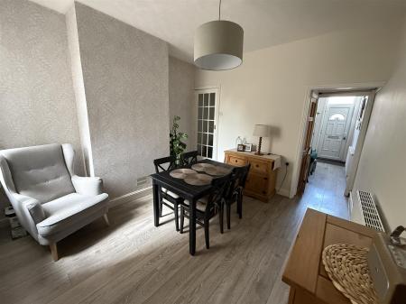 2 bedroom Terraced House for sale in Blackpool Street, Burton-On-Trent