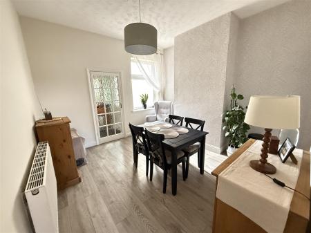 2 bedroom Terraced House for sale in Blackpool Street, Burton-On-Trent