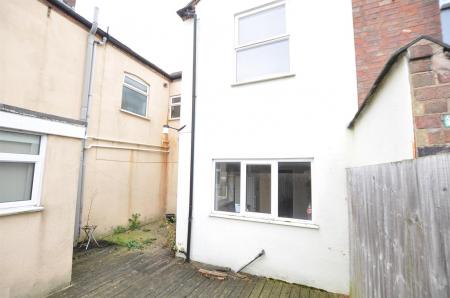 3 bedroom Terraced House for sale in Calais Road, Burton-On-Trent