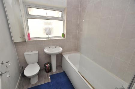 3 bedroom Terraced House for sale in Calais Road, Burton-On-Trent