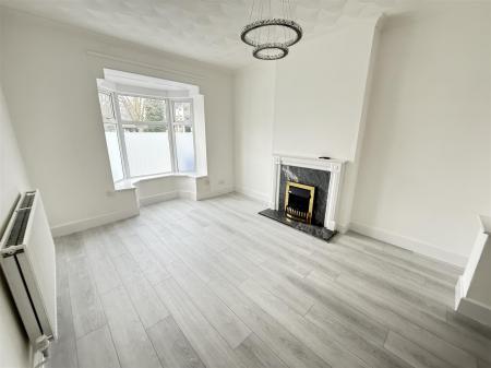 2 bedroom Terraced House for sale in Main Street, Stapenhill, Burton-On-Trent
