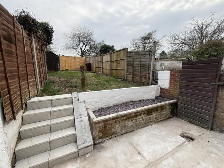 2 bedroom Terraced House for sale in Main Street, Stapenhill, Burton-On-Trent