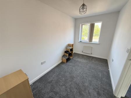 2 bedroom Town house for sale in Shobnall Street, Burton-On-Trent