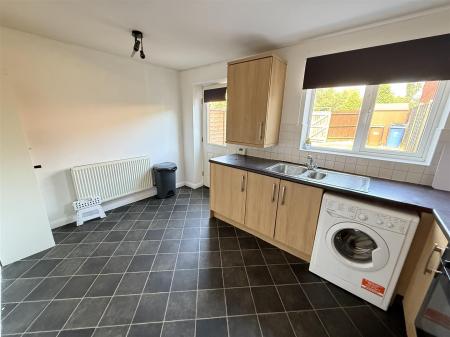 2 bedroom Town house for sale in Shobnall Street, Burton-On-Trent