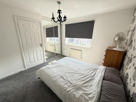 2 bedroom Town house for sale in Shobnall Street, Burton-On-Trent