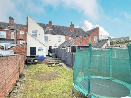 2 bedroom Terraced House for sale in Weston Street, Swadlincote