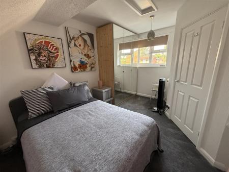 1 bedroom End of terrace house for sale in Appletree Road, Hatton, Derby