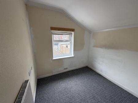 3 bedroom Terraced House for sale in Shobnall Street, Burton-On-Trent