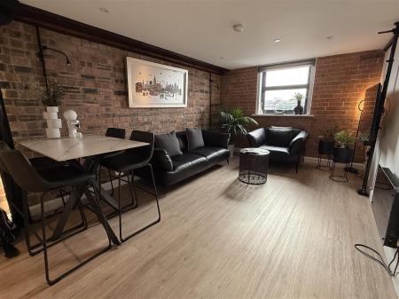 2 bedroom Apartment for sale in Wetmore Road, Burton-On-Trent