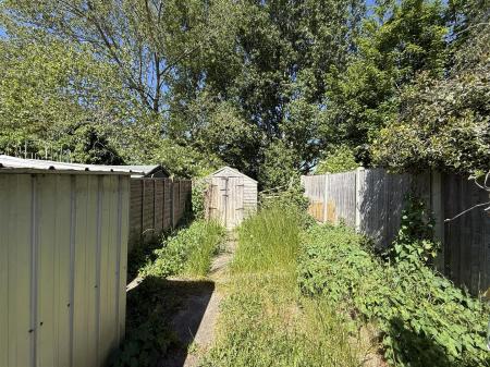 3 bedroom End of terrace house for sale in Ferry Street, Stapenhill, Burton-On-Trent