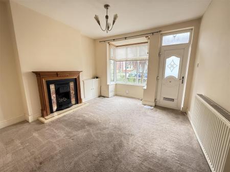 3 bedroom End of terrace house for sale in Ferry Street, Stapenhill, Burton-On-Trent
