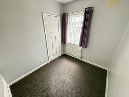 3 bedroom Terraced House for sale in Chestnut Avenue, Midway