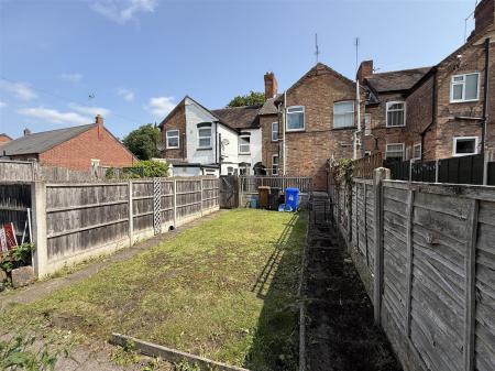 2 bedroom Terraced House for sale in Scalpcliffe Road, Burton-On-Trent