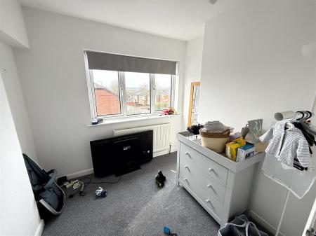4 bedroom End of terrace house for sale in Long Street, Burton-On-Trent
