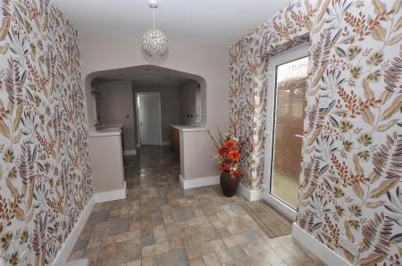 2 bedroom Semi-detached house for sale in Cotswold Road, Branston, Burton-On-Trent