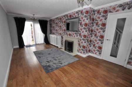 2 bedroom Semi-detached house for sale in Cotswold Road, Branston, Burton-On-Trent