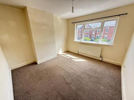 3 bedroom Semi-detached house for sale in Belvedere Road, Burton-On-Trent