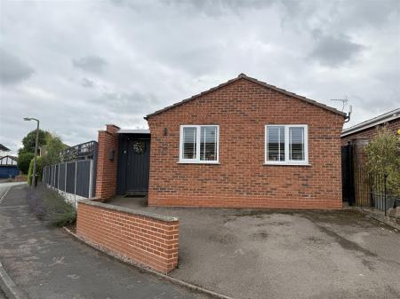 Queens Rise, Tutbury, Burton-On-Trent